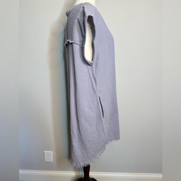 Sz S Umgee grey v neck sleeveless high low midi dress frayed edges pockets gauze - Picture 2 of 9